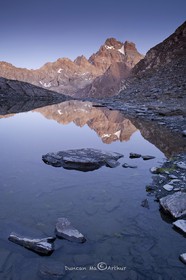 Le lac de Clot Sablé et le mont Viso