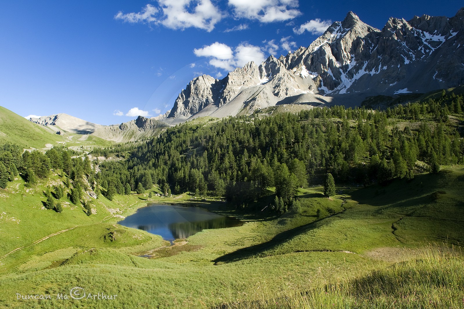 Le lac Miroir et les crêtes de la Font Sancte