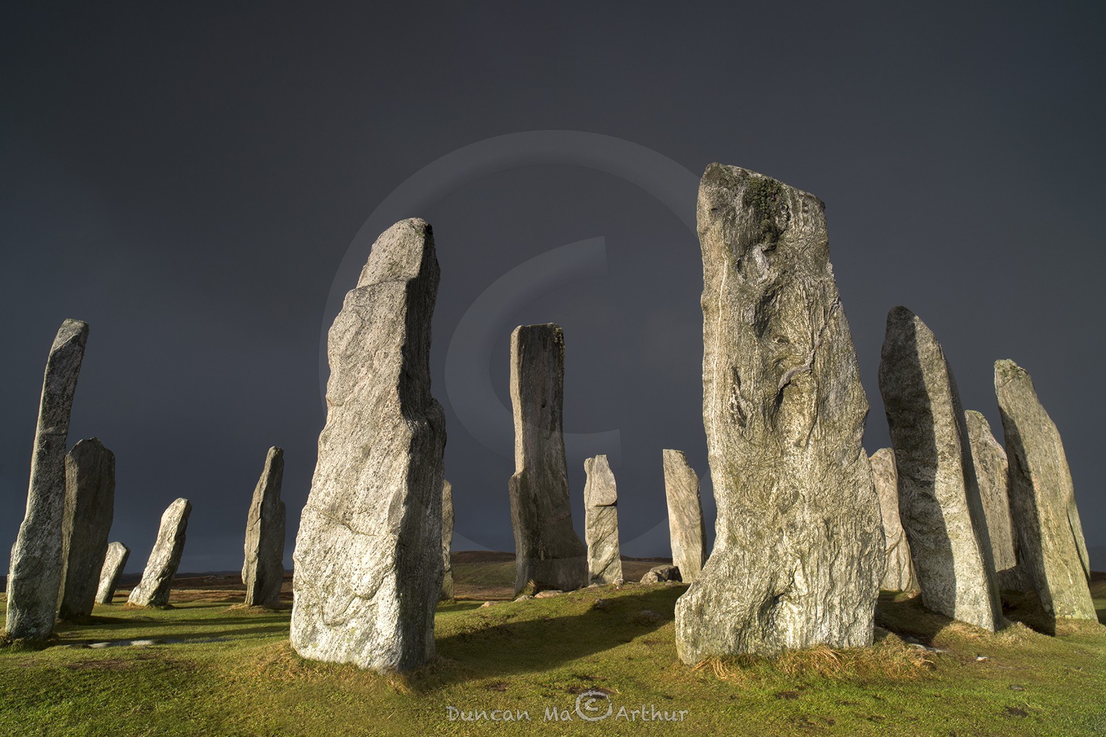 L'incroyable cercle de ménhirs de Calanais, île de Lewis