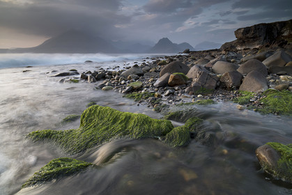 Éclaircie du soir face au Cuillin Noir, île de Skye