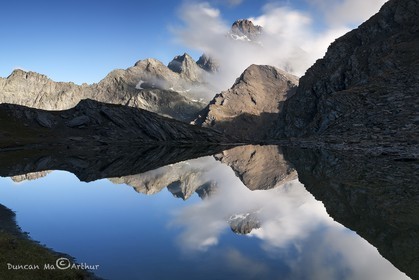 Le lac de Clot Sablé et le mont Viso