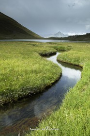 Méandres au lac Egorgéou